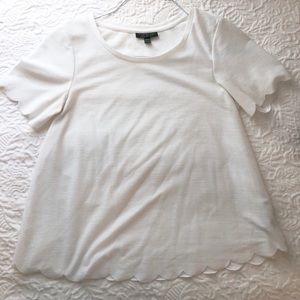 topshop scalloped edge whit tee